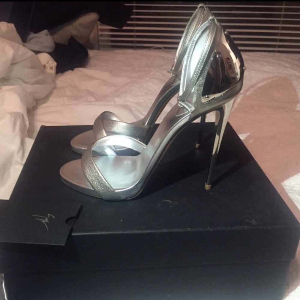 Giuseppe Zanotti silver metal back heel sandals 36